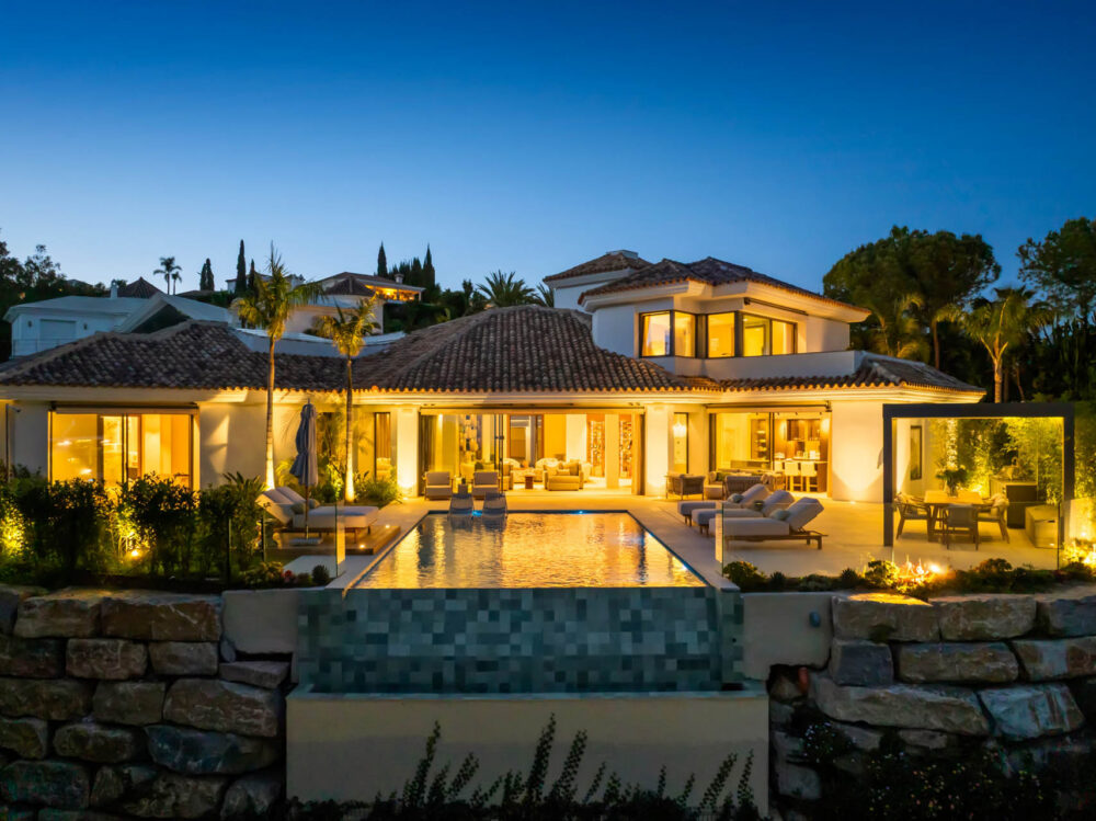 luxury villa casa calma with sea views for sale in el herrojo benahavis (18)