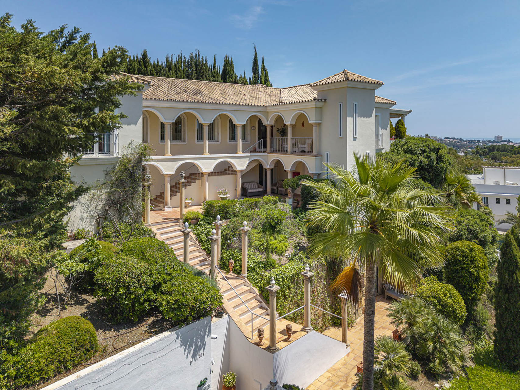 casa greco for sale in el herrojo benahavis (51)